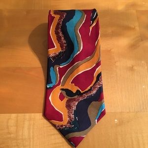 Byblos tie